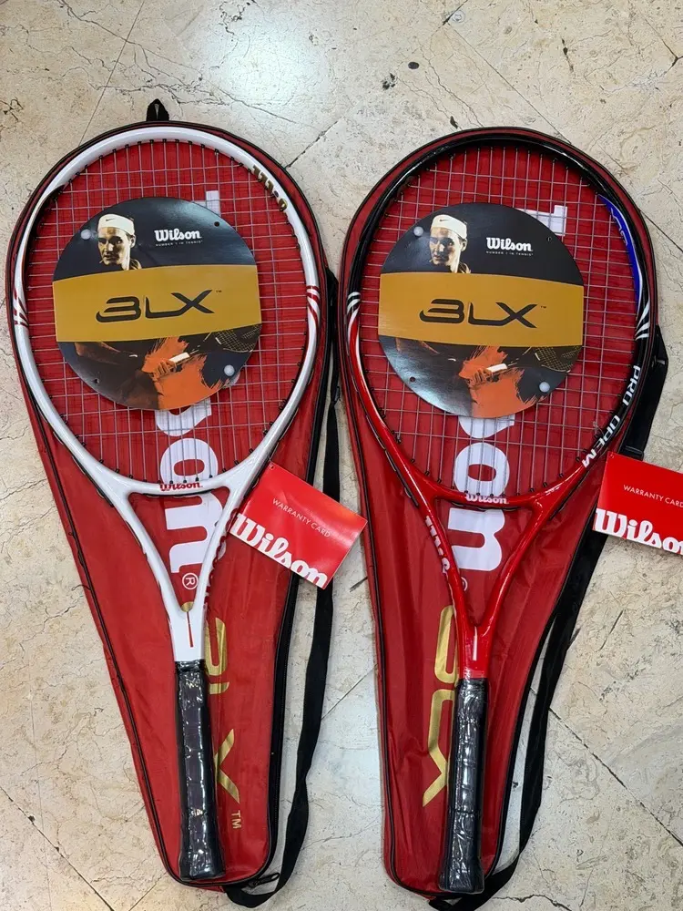 راکت تنیس Wilson کربن(۲۷۰گرم)